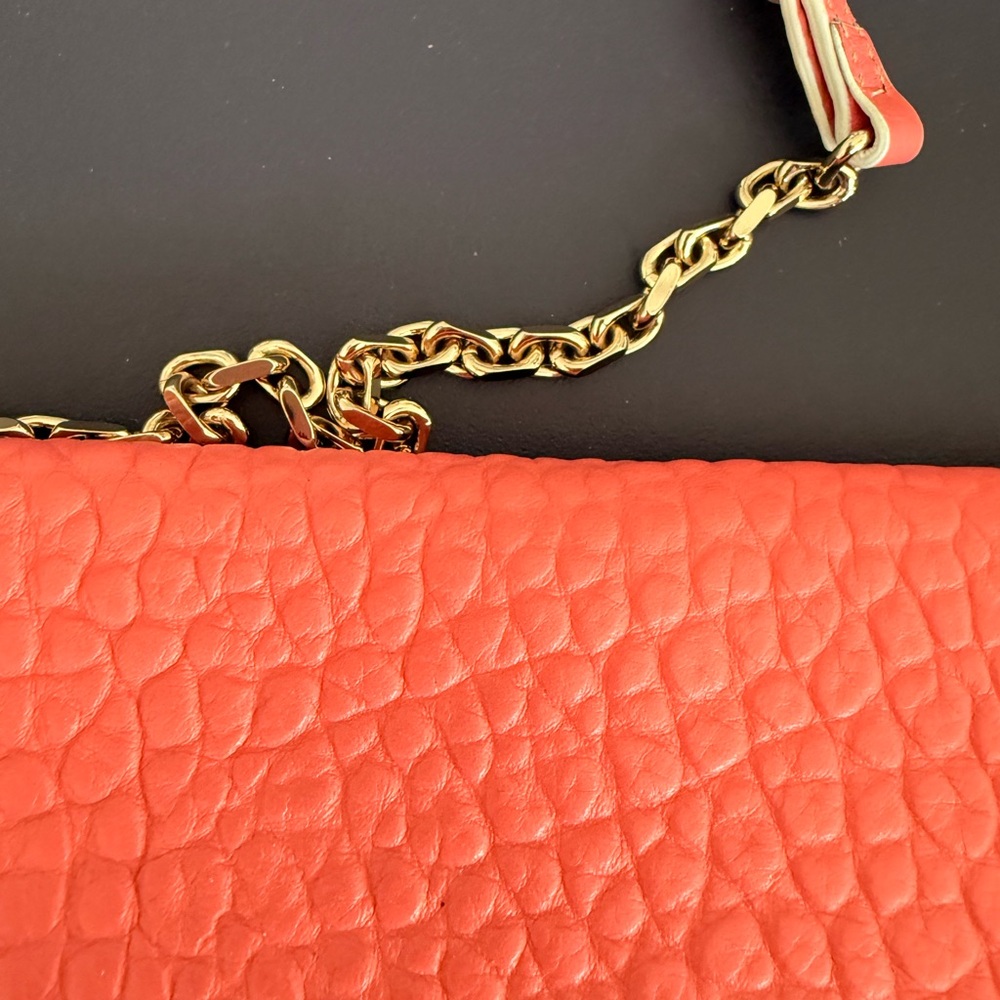 Burberry Coral Pebbled Leather Crossbody with Gold Accent - Picture 4 of 5